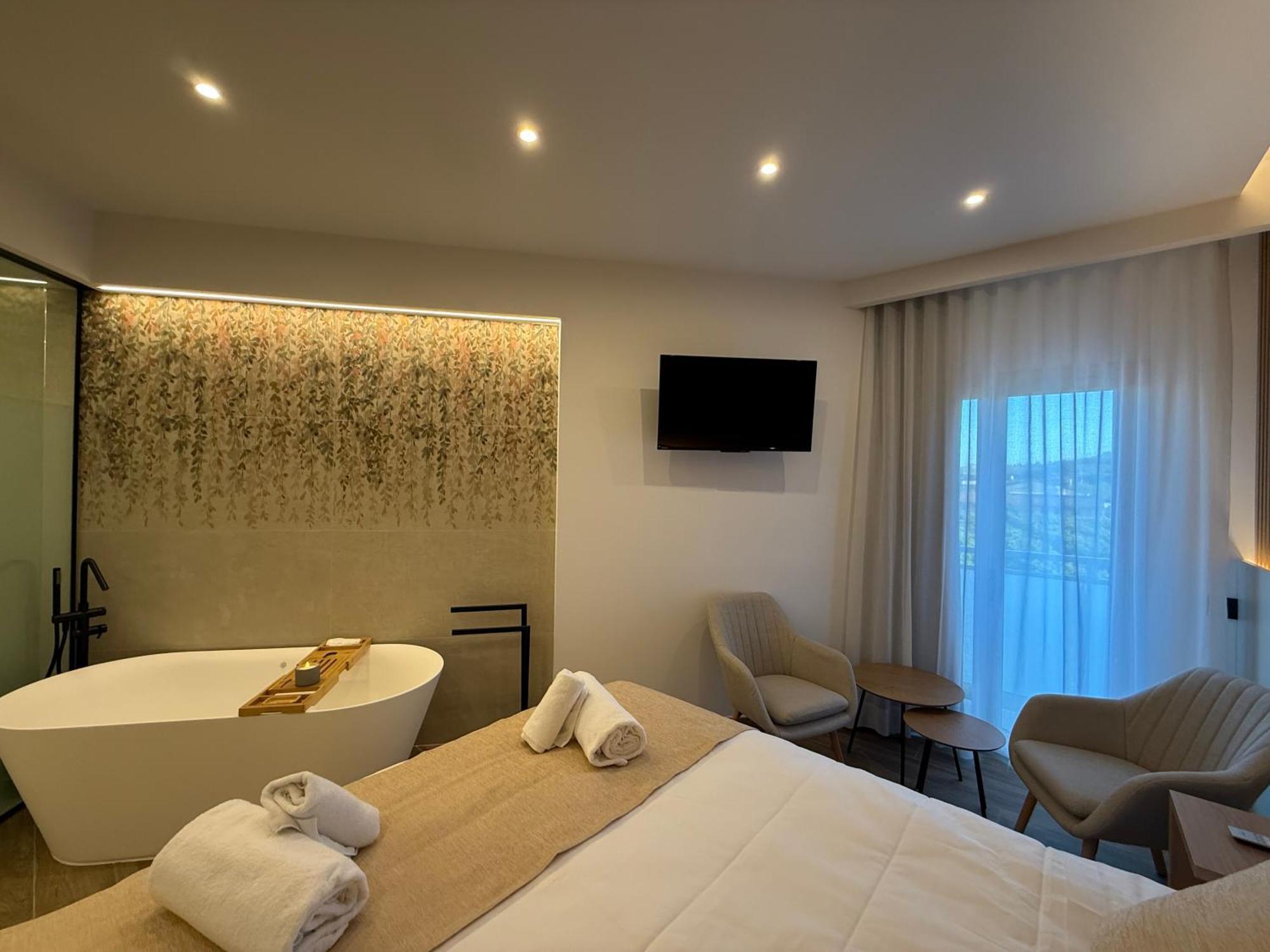 Hotel Siskets Torrente de Cinca Eksteriør billede